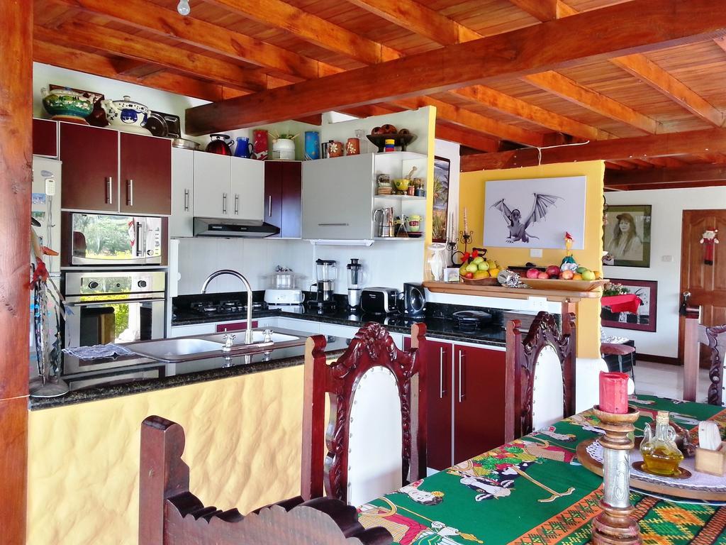 Coliving La Boira Bed and Breakfast Jardín Eksteriør billede